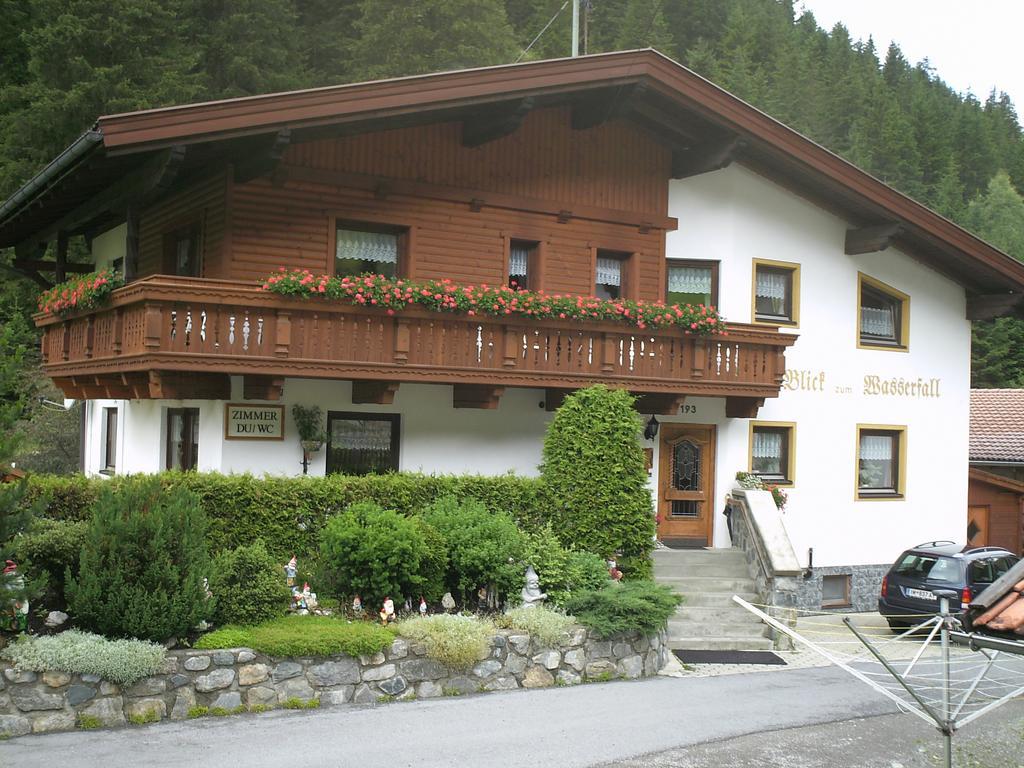 Blick Zum Wasserfall Sankt Leonhard im Pitztal Eksteriør bilde