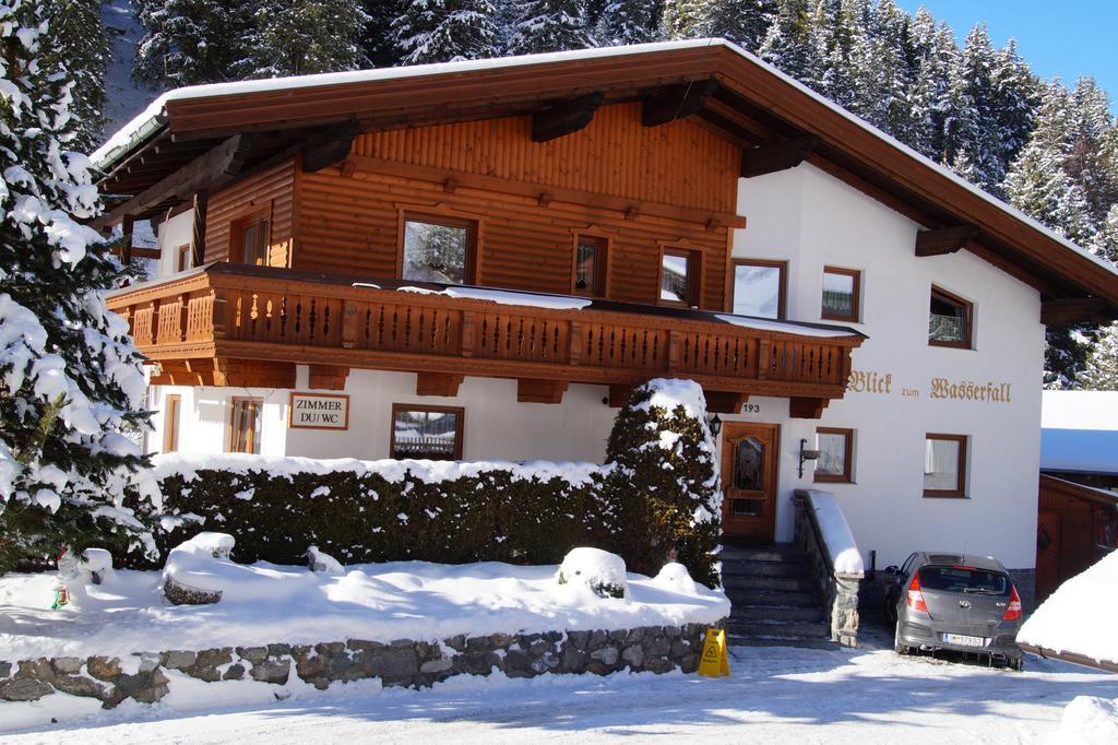 Blick Zum Wasserfall Sankt Leonhard im Pitztal Eksteriør bilde